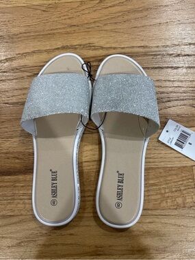 Ashley Blue Sparkly Sandals Size 8